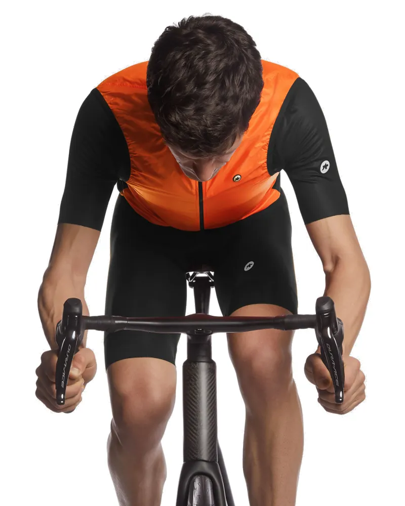 Assos Mille GT Wind Vest - Red-7